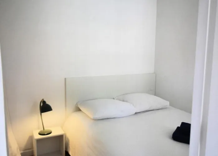 2 Pieces, Calme, Renove, Balcon ビアリッツ