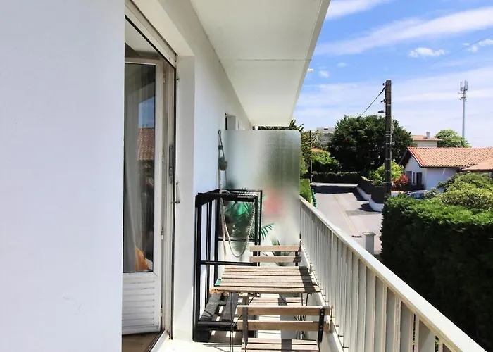 2 Pieces, Calme, Renove, Balcon 公寓 *